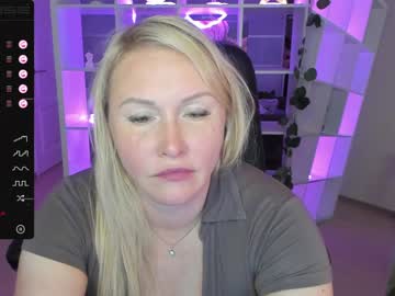 webcam girl claire_sunshinie capture image #2018775
