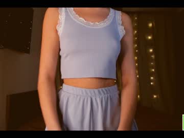 webcam girl amandamedrano capture image #3626039