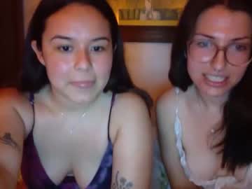 webcam couple pinacoladagals capture image #1420138
