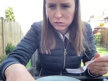 webcam girl eatmypie69 capture image #1401016