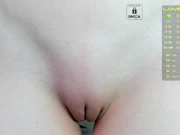 webcam girl _witch__ capture image #1667275