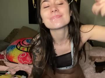 webcam girl charlottemae97 capture image #1456000