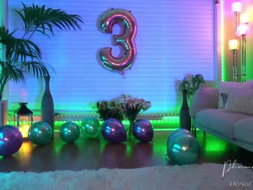 webcam girl phoenix_taylor capture image #2024179