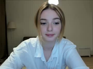 webcam girl olli_ver capture image #2973000
