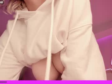 webcam girl bella_adams_ capture image #2003996