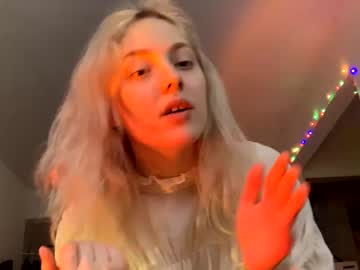 webcam girl holydori capture image #1394122