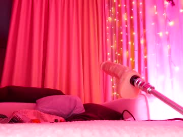 webcam girl aveksmr capture image #3680577