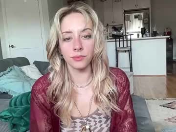 Cam for lilysirenblue