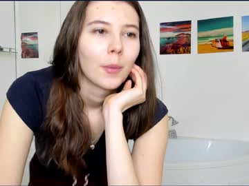webcam girl carolineprise capture image #891168