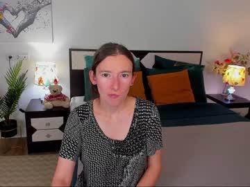 webcam girl catherinewalls capture image #2662267