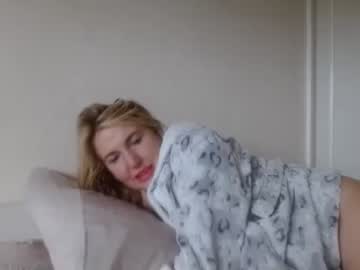 webcam girl sexy_english_milf capture image #1013526