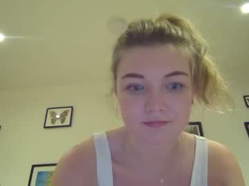 webcam girl redroseldn capture image #3749999