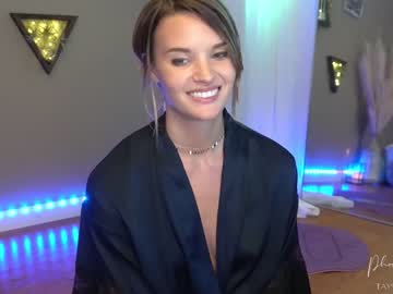webcam girl phoenix_taylor capture image #2267695
