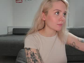 webcam girl honey_sunshine capture image #2143501