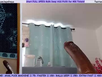 webcam girl wynfreya capture image #1151014