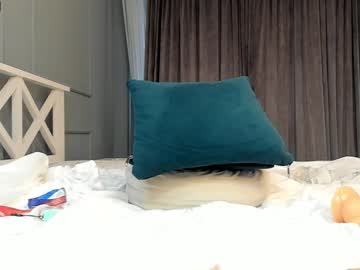 webcam girl taeyileee capture image #2326424