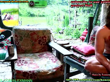 webcam couple honeyand_thebear capture image #1942802