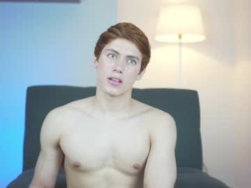 webcam man emigrantboyy capture image #2524341