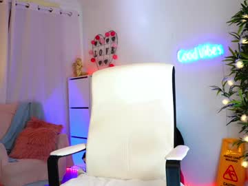 webcam girl angel_danm_milf capture image #237054