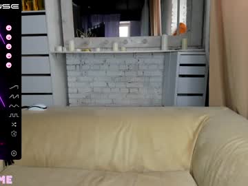 webcam girl blondylilu capture image #3824574