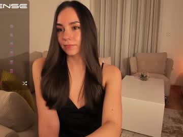webcam girl intrigueeme capture image #3591209