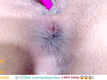 webcam girl aedanjustine capture image #3414941