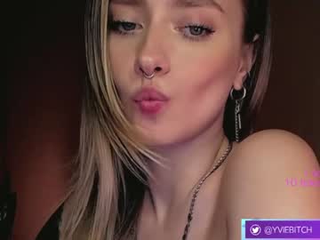 webcam girl _yvie_ capture image #3661361