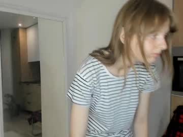 webcam girl lynncodrington capture image #4026749