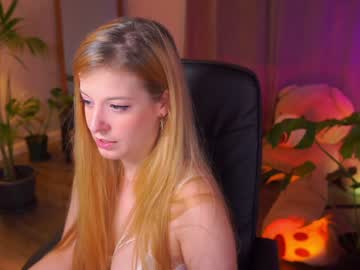 webcam girl juicyandthepussyblvd capture image #2590683