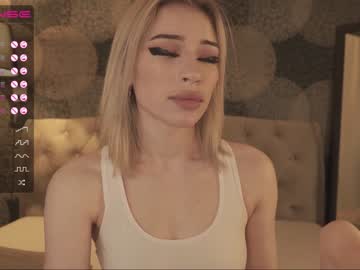 webcam girl crystalreves capture image #1538478