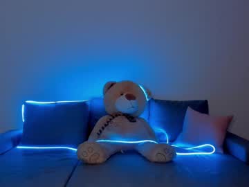 webcam girl holly____ capture image #3283081