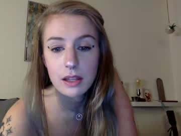 webcam girl marilynbelle capture image #825575