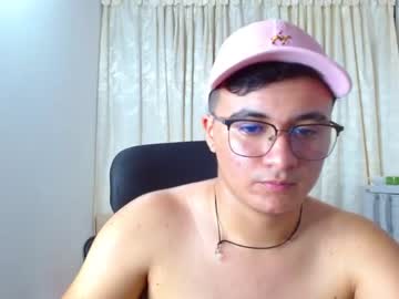 webcam man andrew_deluca capture image #2661388