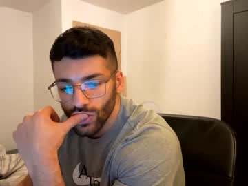 webcam man rogan1604 capture image #827185