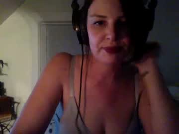 webcam girl fitty_tuck capture image #227575