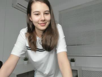 webcam girl carolineprise capture image #1048620