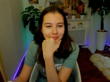 webcam girl carolineprise capture image #676040