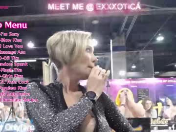 webcam girl champagnefun capture image #1677513