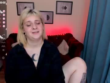webcam girl yolandi_toit capture image #2202142