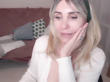 webcam girl maybug777 capture image #3547046