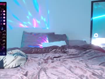 webcam girl petitebrat capture image #2446569