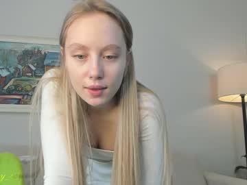 webcam girl amy_touch capture image #3717459
