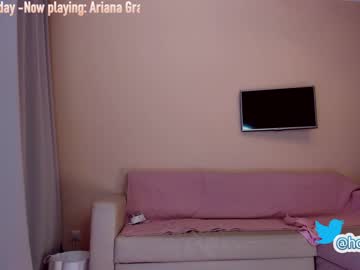 webcam girl hollyextra capture image #2894352