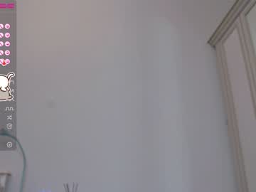 webcam girl small_blondee capture image #3052796