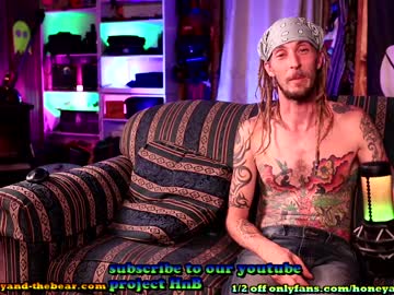 webcam couple honeyand_thebear capture image #1377311