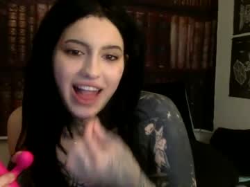 webcam girl goth_thot capture image #3998360