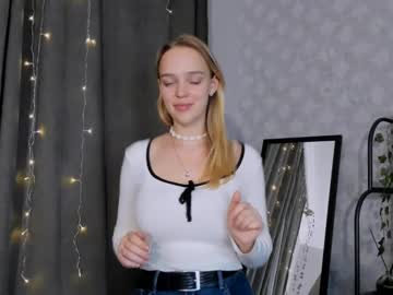 webcam girl florafarr capture image #4052071