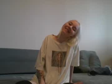 webcam girl annieshyagain capture image #3967887