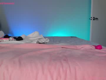 webcam couple pandaworldcb capture image #3105626