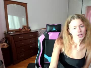 webcam girl oksanafedorova capture image #2070171